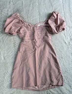 ASTR the Label Pink Puff Sleeve Mini Dress Size Medium Cutout Back Cute